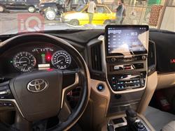 تۆیۆتا لاند کروزەر